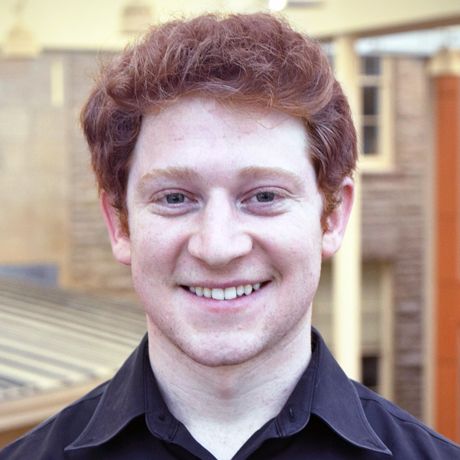 Ethan Wolff headshot