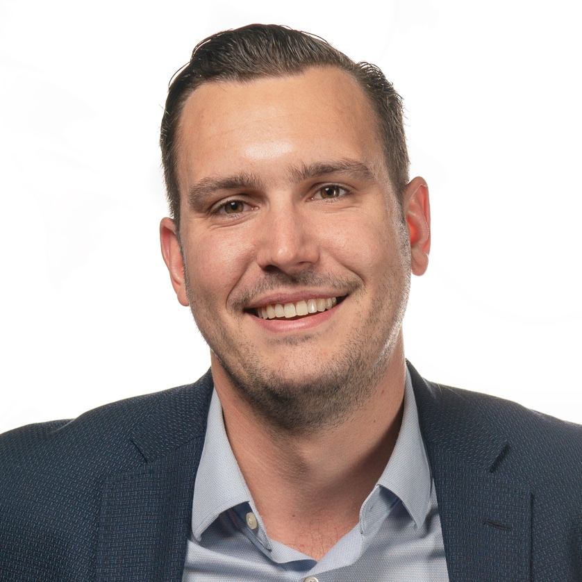 Daniel Welch Headshot